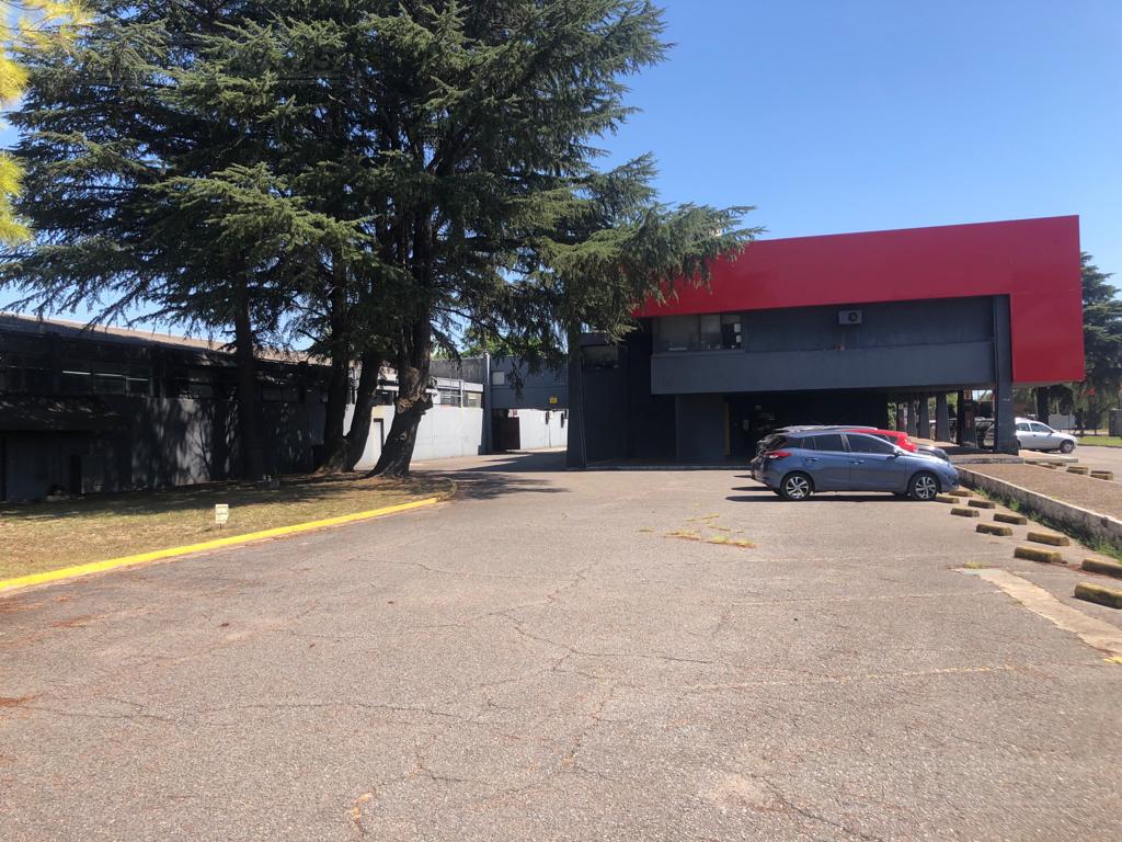 Depósito Industrial en Garin en Venta