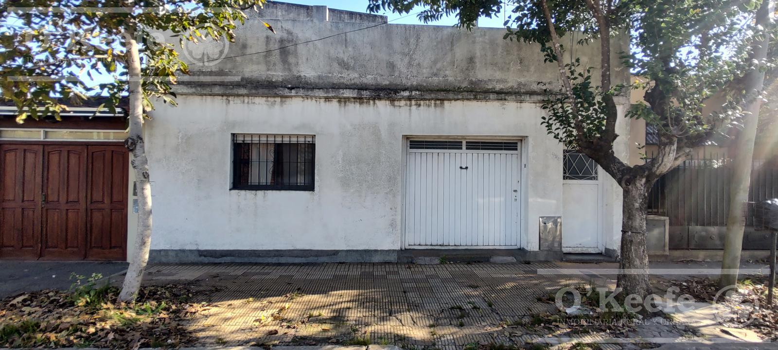 Casa en venta 3 ambientes con patio - Quilmes, Apta crédito