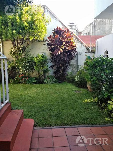 VENTA DE CASA DE 5 AMBIENTES EN VILLA LURO -CABA