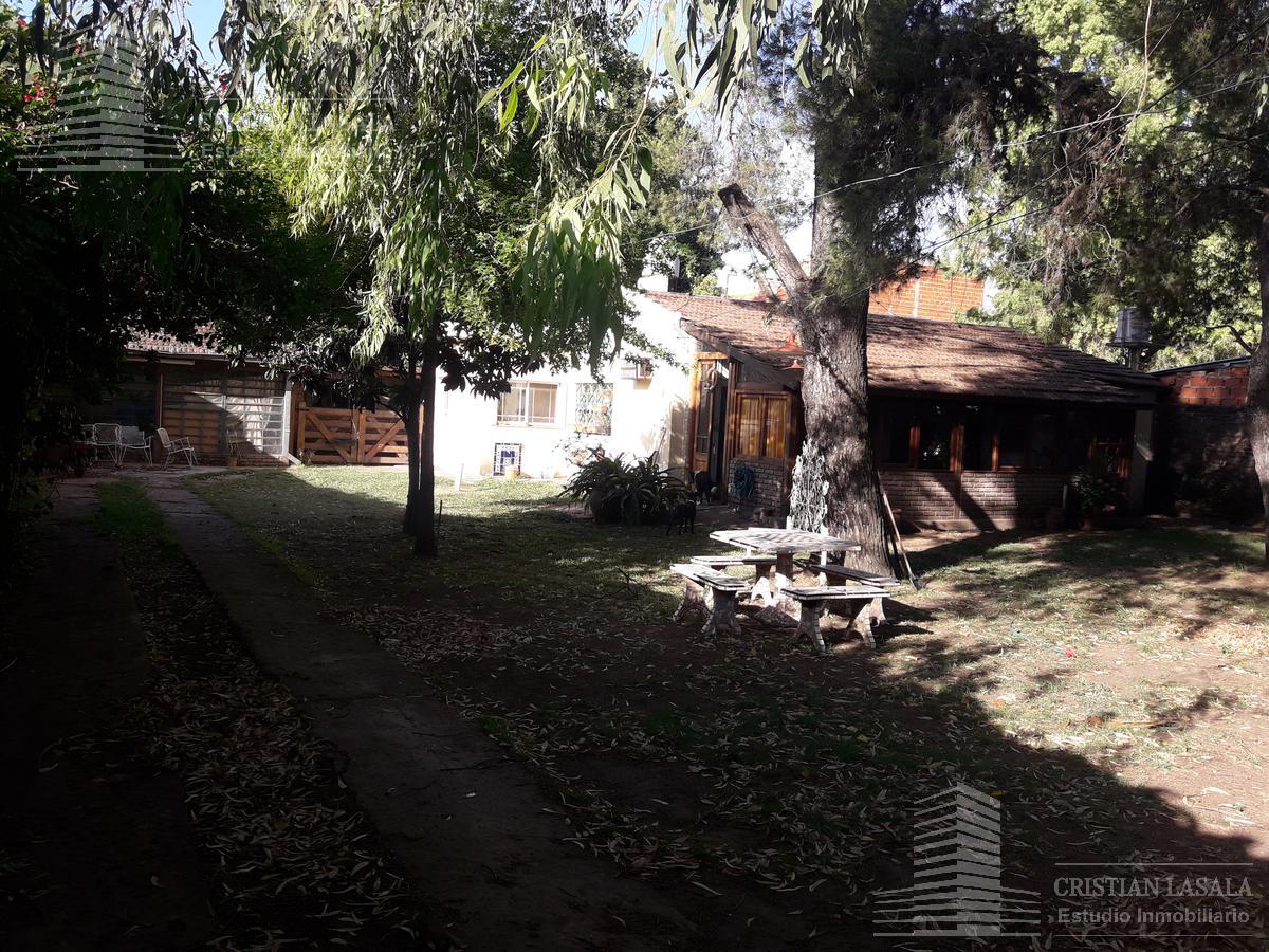 Casa 4 Ambientes - Castelar Sur