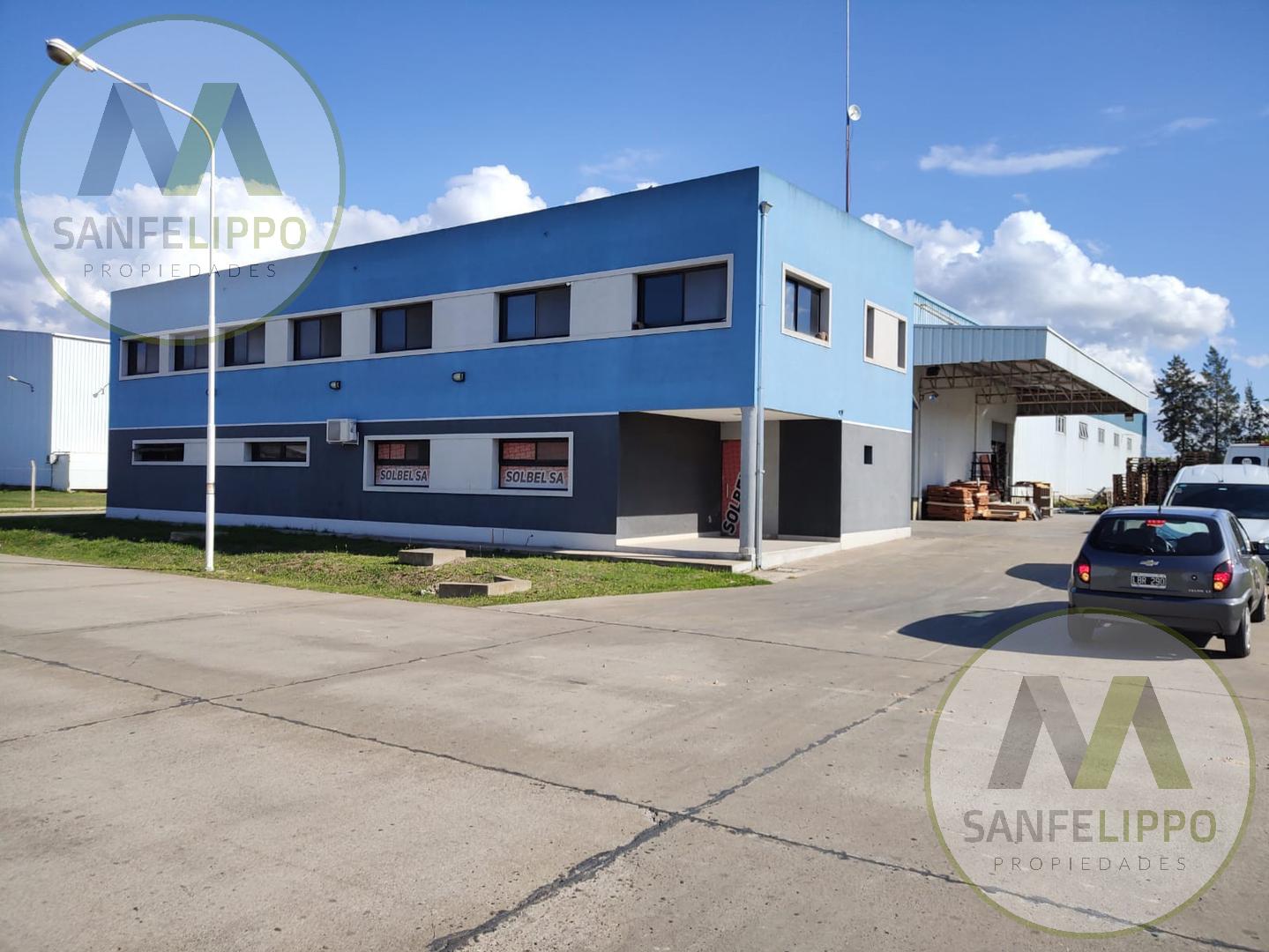 Galpón -  Venta o  Alquiler - Parque industrial - Berazategui