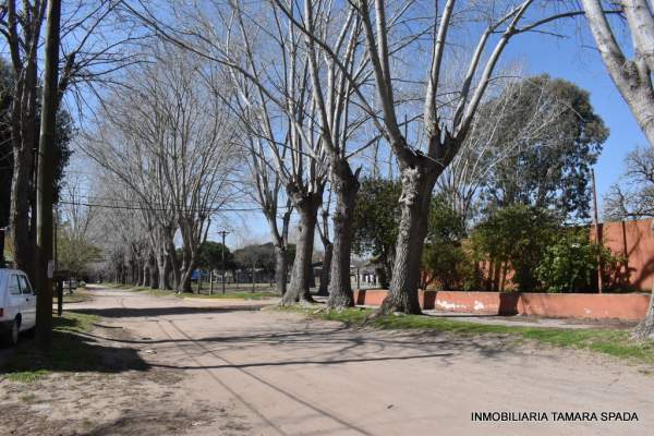 LOTE EN PARQUE GOLF